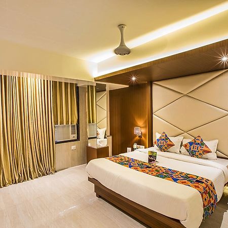 Fabhotel Spring Inn - Nr Borivali Station Mālād Exteriör bild