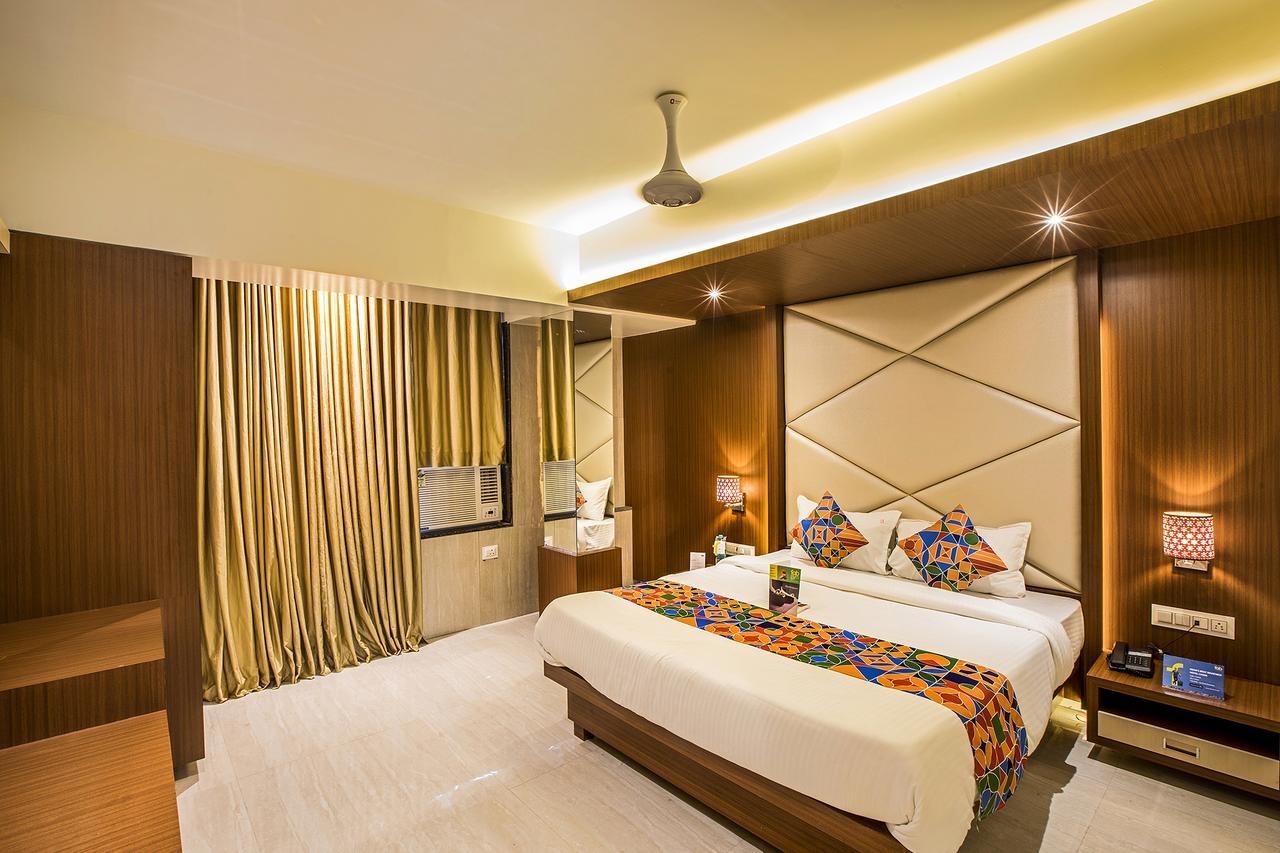 Fabhotel Spring Inn - Nr Borivali Station Mālād Exteriör bild