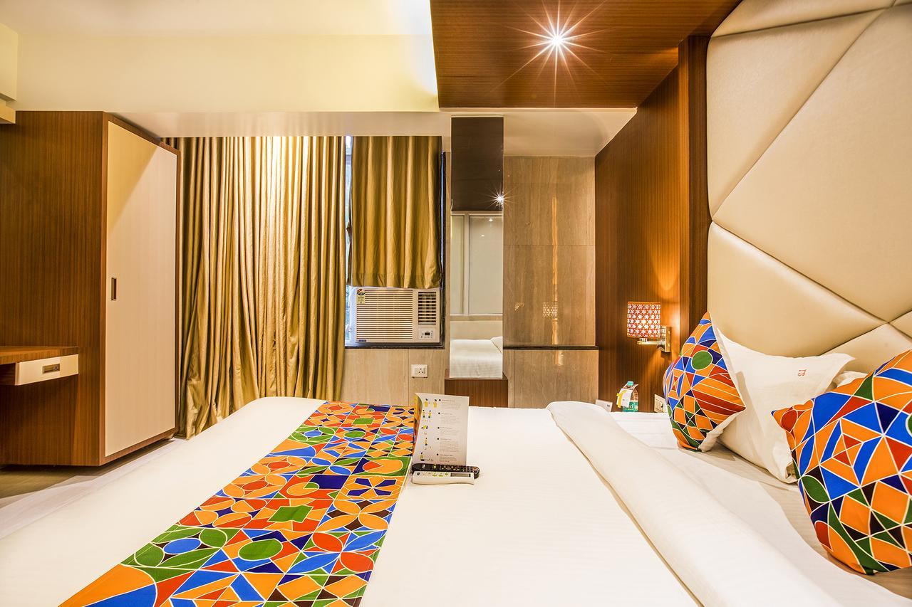 Fabhotel Spring Inn - Nr Borivali Station Mālād Exteriör bild